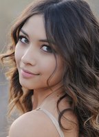 Lulu Antariksa nude